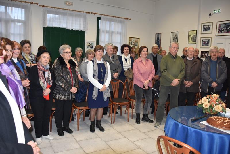 Η βασιλόπιτα της χορωδίας ΚΑΠΗ Νάουσας